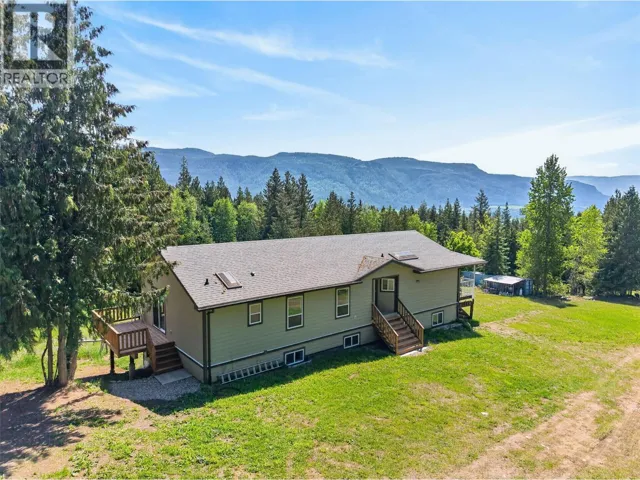31 Violet Road, Grindrod, British Columbia V0E1Y0
