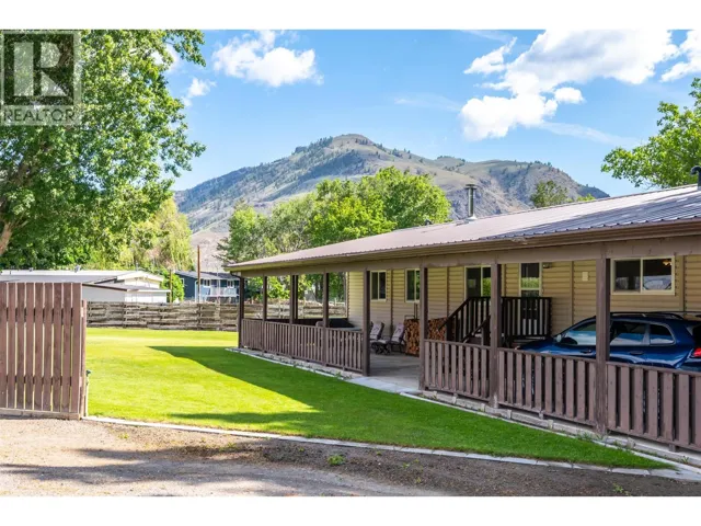 2144 HWY 3 Highway, Cawston, British Columbia V0X1C2