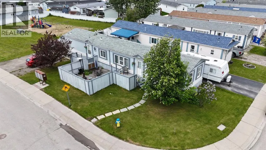 102 NICKERSON Avenue, Hinton, Alberta T7V1A6