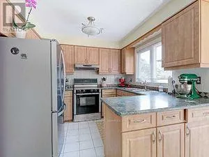 382 BUD GREGORY BOULEVARD, Mississauga (Hurontario), Ontario L4Z2P8