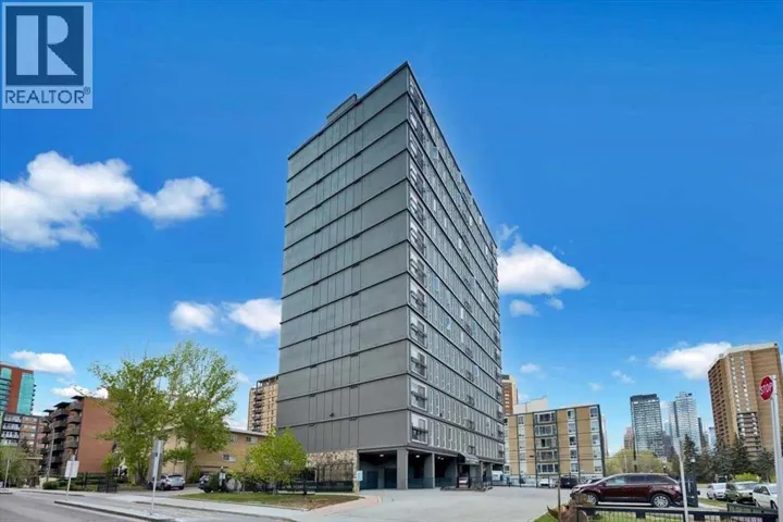 704, 706 15 Avenue SW, Calgary, Alberta T2R0R7