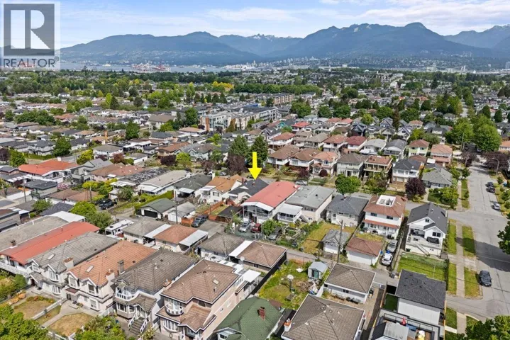 2964 E 4TH AVENUE, Vancouver, British Columbia V5M1L2