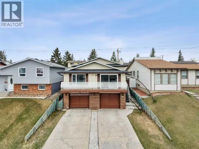 27 Beddington Road NE, Calgary, Alberta T3K1N7