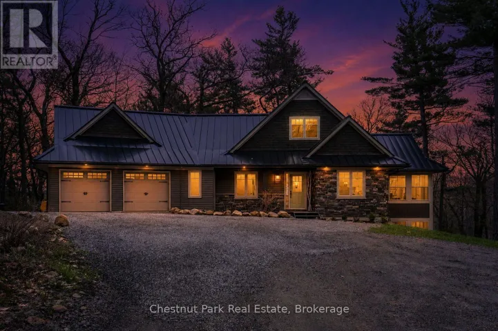 30 STEPHEN ROAD, Muskoka Lakes (Medora), Ontario P0B1J0