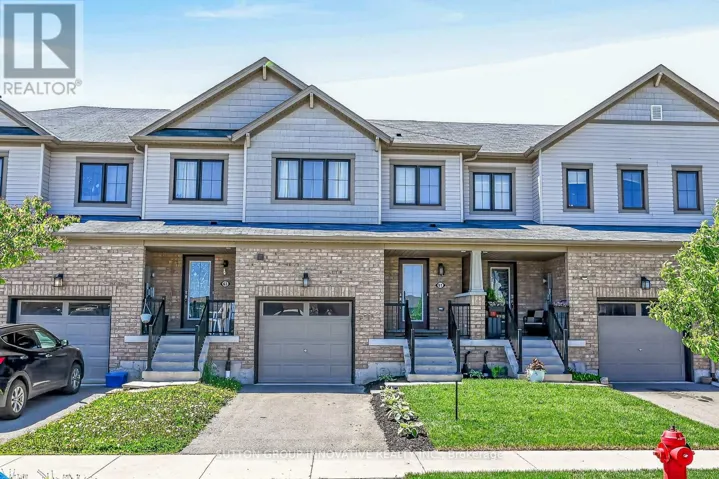 61 PRESTWICK STREET W, Hamilton (Stoney Creek Mountain), Ontario L8J0K6