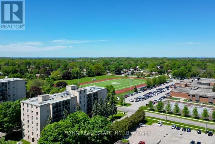 103 - 6390 HUGGINS STREET, Niagara Falls (Stamford), Ontario L2J1H1