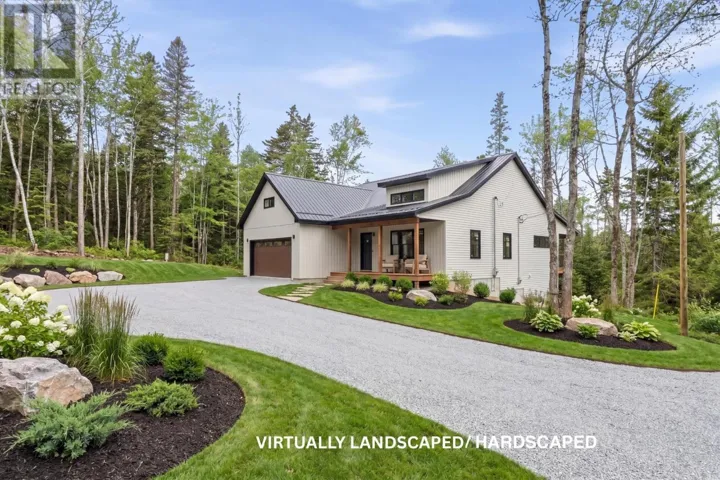 29 Viannes Way, Enfield, Nova Scotia B2T0X4