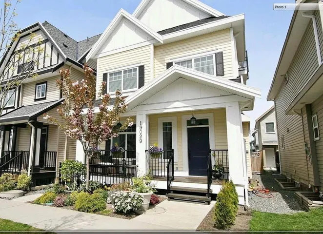 19029 67A AVENUE, Surrey, British Columbia V4N6A2