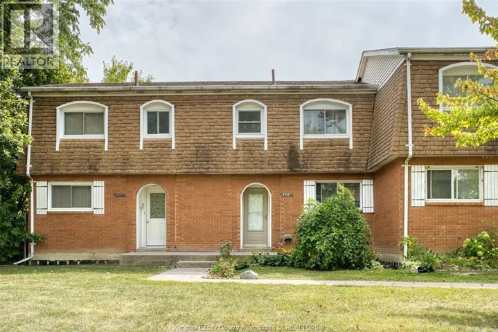 5561 EMPRESS Unit# 58, Windsor, Ontario N8T3B2