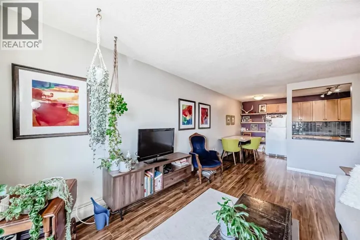 302, 823 1 Avenue NW, Calgary, Alberta T2N0A4