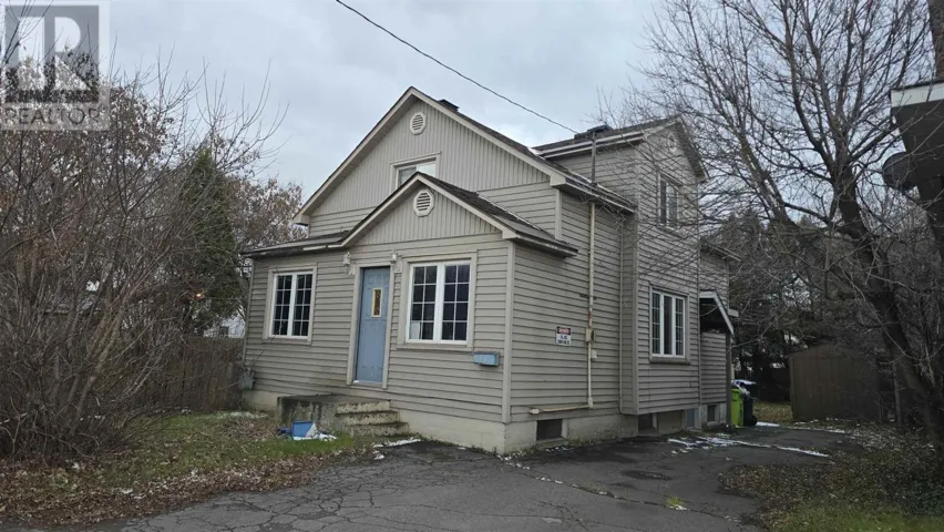 651 Wallace TER, Sault Ste. Marie, Ontario P6C1M1