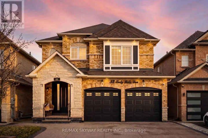 32 LADY BELLE CRESCENT, Brampton (Sandringham-Wellington), Ontario L6R3B6