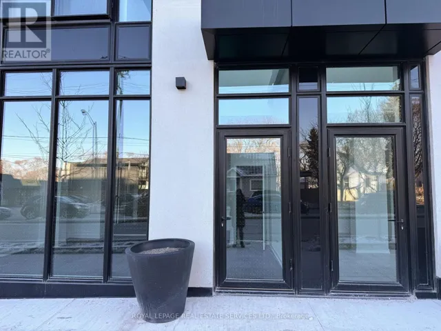 105 - 801 THE QUEENSWAY, Toronto (Stonegate-Queensway), Ontario M8Z1N4