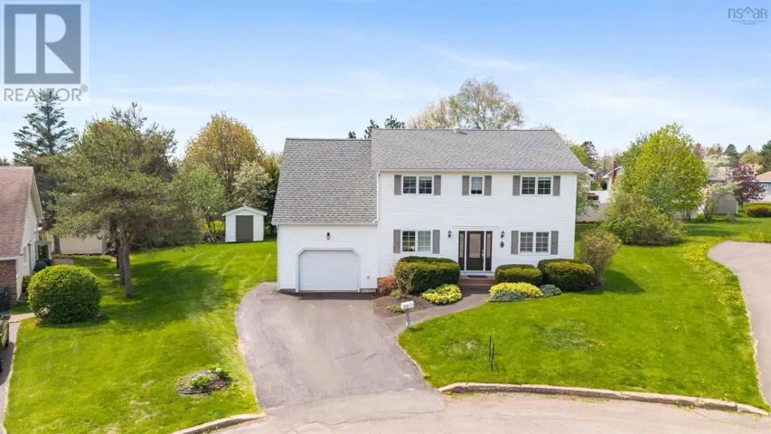 8 Penny Lane, Amherst, Nova Scotia B4H4V4