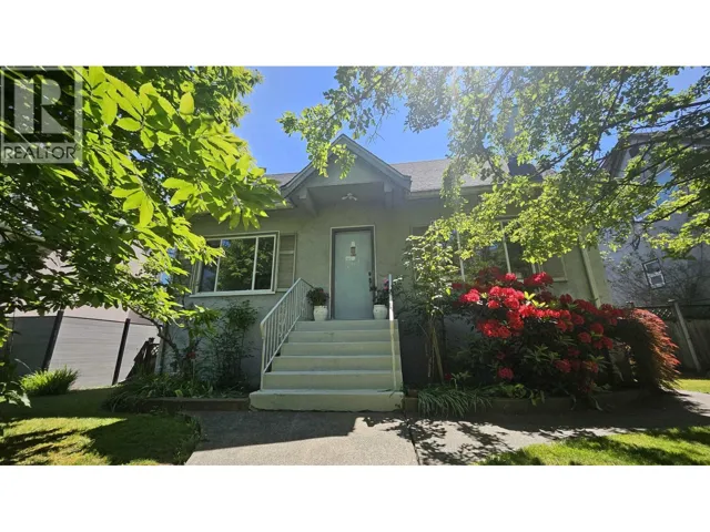 162 W 43RD AVENUE, Vancouver, British Columbia V5Y2T7