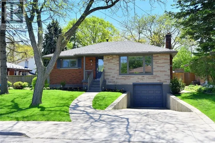 9 SAN FERNANDO Drive, Hamilton, Ontario L9C2C1