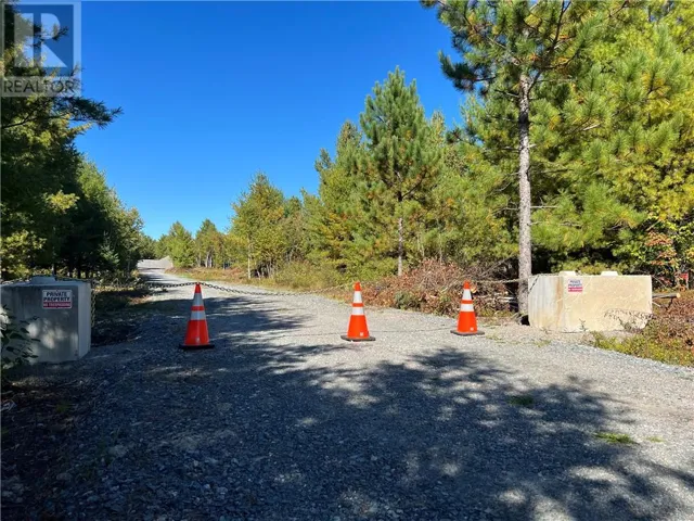 LOT 0 MIDDLE LAKE Road, Greater Sudbury, Ontario P3E4M9