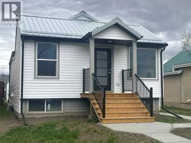406 Main Street, Trochu, Alberta T0M2C0