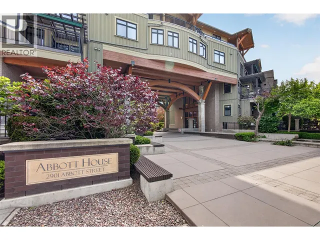2901 Abbott Street Unit# 101, Kelowna, British Columbia V1Y1G7