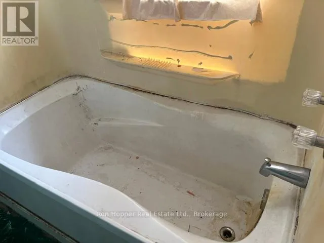 780