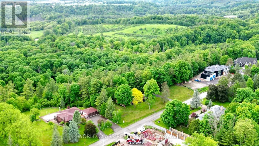 60 KLEINS RIDGE, Vaughan (Kleinburg), Ontario L0J1C0