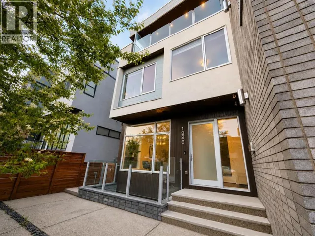 1926 27 Avenue SW, Calgary, Alberta T2T1H3