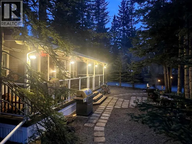 1 Timber Trail, Rural Mountain View County, Alberta T0M1X0