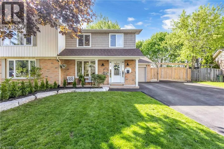 423 KNIGHTSBRIDGE Crescent, Ancaster, Ontario L9G3S4