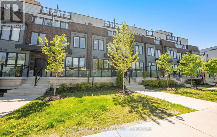 5 - 2212 BROMSGROVE ROAD, Mississauga (Clarkson), Ontario L5J0B3