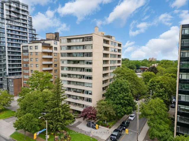 704 - 581 AVENUE ROAD, Toronto (Yonge-St. Clair), Ontario M4V2K4