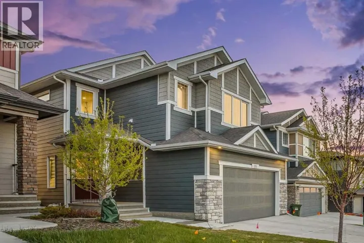 814 Bluerock Way SW, Calgary, Alberta T2Y0S4
