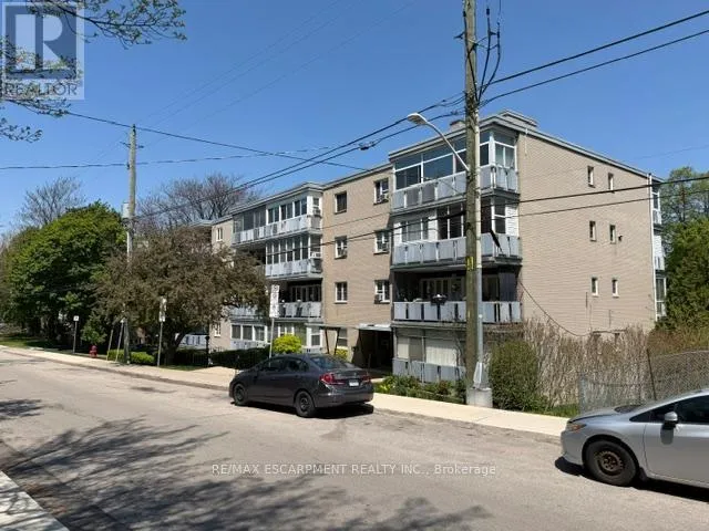 404 - 107 ST. JOSEPH'S DRIVE, Hamilton (Corktown), Ontario L8N2G1