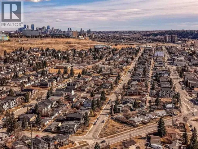 1916 & 1928 Home Road, Calgary, Alberta T1X0Y4