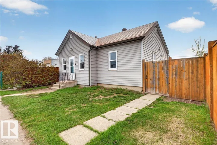 709 1 ST, Thorhild, Alberta T0A3J0