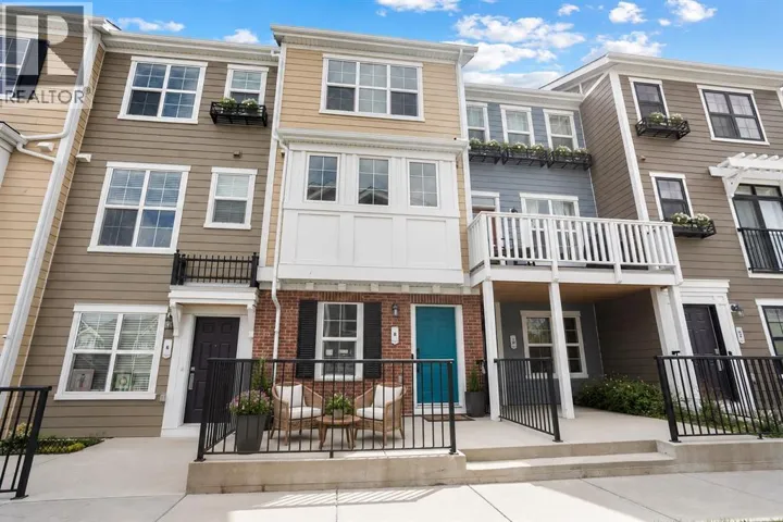 8 Sherwood Row NW, Calgary, Alberta T3R0X1