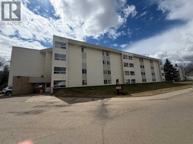 312, 111 Charles Avenue, Fort McMurray, Alberta T9H1R3
