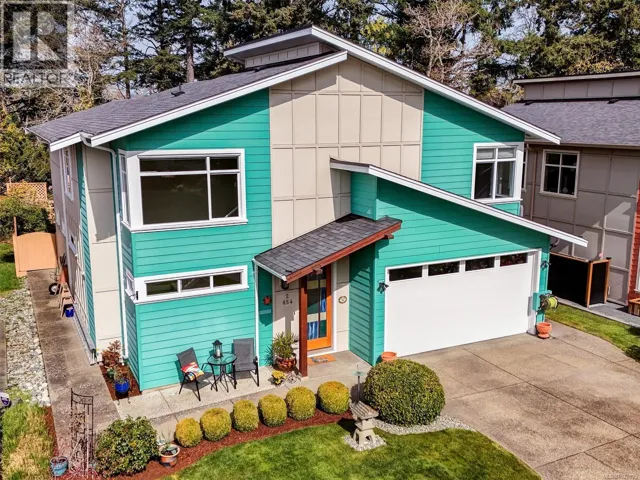 2 854 Caroline Rd, Esquimalt, British Columbia V9A4L9
