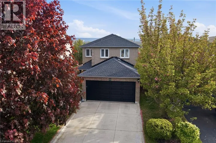 88 GRINDSTONE Way, Dundas, Ontario L9H7B5