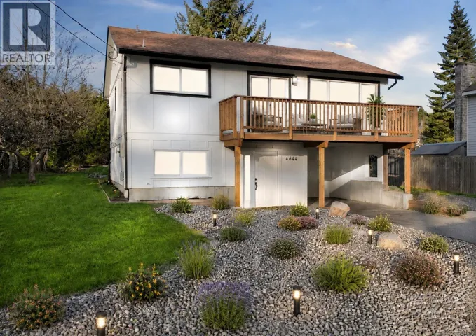 4644 Macintyre Ave, Courtenay, British Columbia V9N6R2