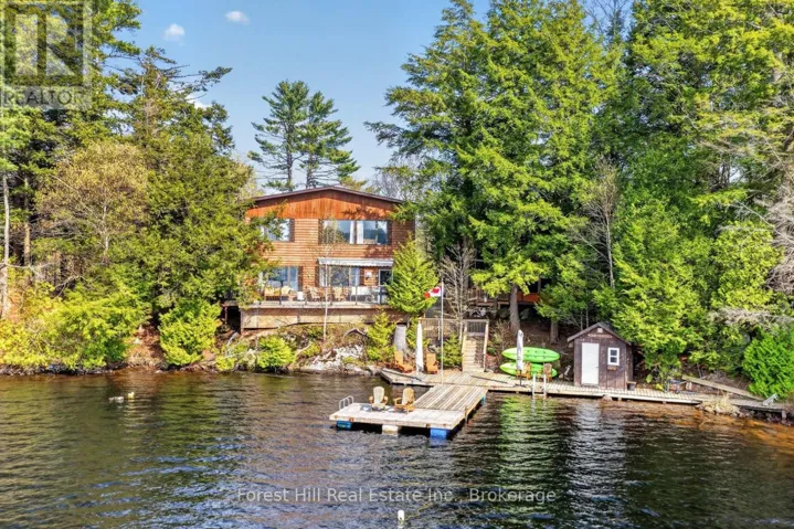 3611 LIVINGSTONE LAKE ROAD, Algonquin Highlands (McClintock), Ontario P0A1E0