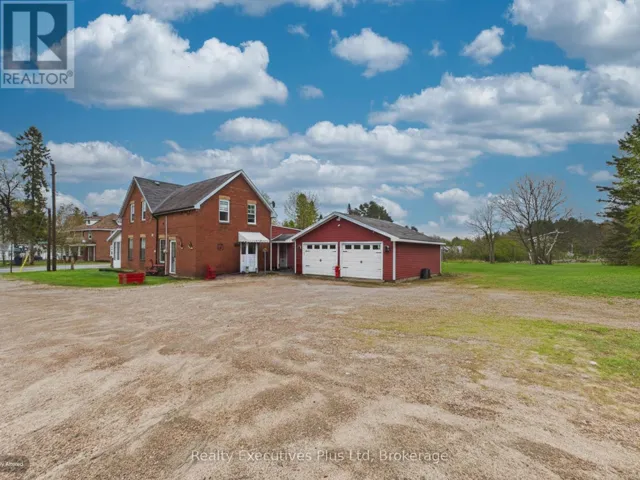 16 ALBERT STREET, Strong, Ontario P0A1Z0