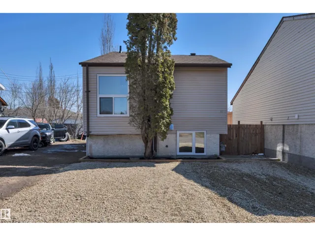 52 PIPESTONE DR, Devon, Alberta T9G1T3