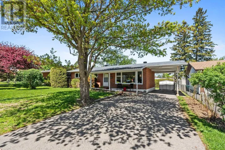 1131 DEER PARK ROAD, Ottawa, Ontario K2E6G7