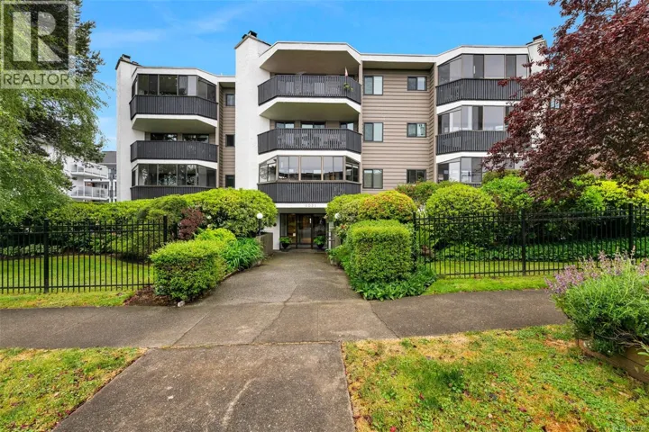 103 1031 Burdett Ave N, Victoria, British Columbia V8V3G9