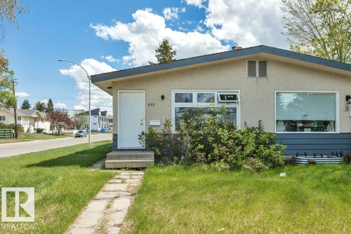 8753 152 ST NW, Edmonton, Alberta T5R1L9