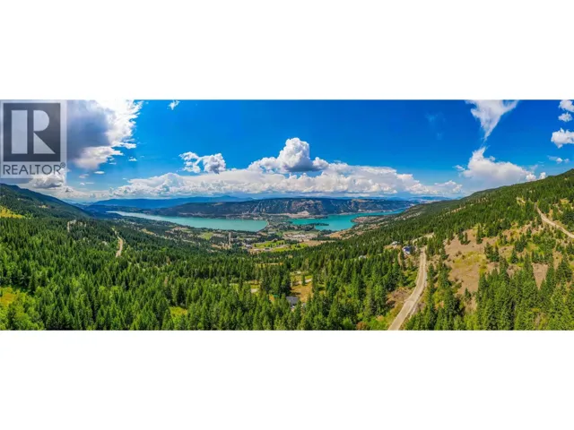 6051 Oyama Lake Road, Oyama, British Columbia V4V2C9