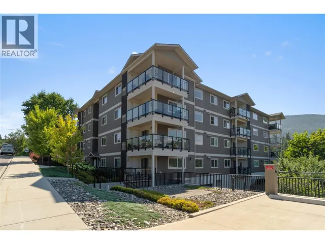 330 4 Avenue SE Unit# 202, Salmon Arm, British Columbia V1E0E2