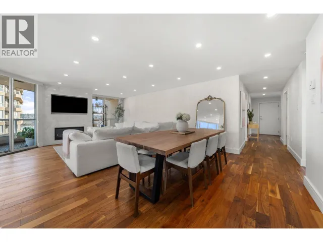 1704 1245 QUAYSIDE DRIVE, New Westminster, British Columbia V3M6J6