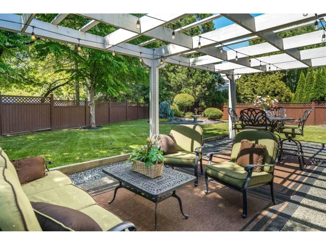 10155 171A STREET, Surrey, British Columbia V4N3L3