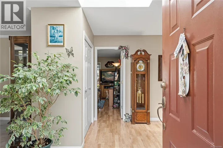820 Drew Rd, Parksville, British Columbia V9P1X2